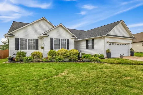 114 Harvest Ridge Dr, Inman, SC 29349