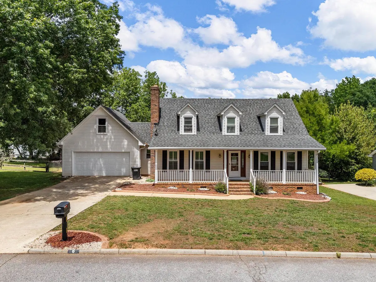 6 Hudders Creek Way, Simpsonville, SC 29680 - #1