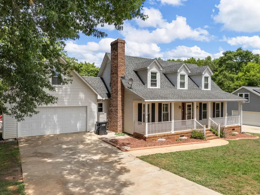 6 Hudders Creek Way, Simpsonville, SC 29680 - #2