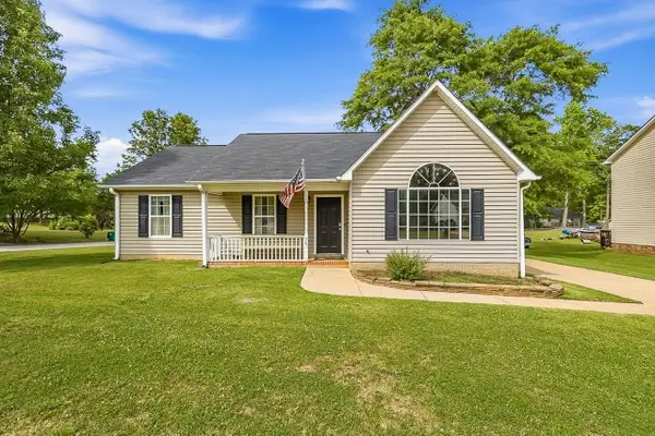 301 E Myles Lane, Spartanburg, SC 29303-2369