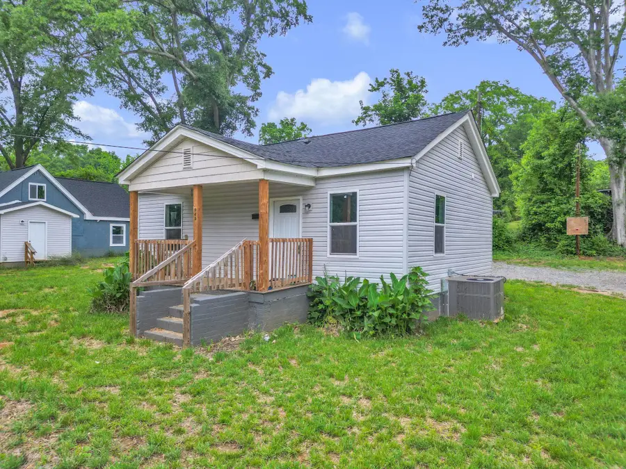 945 S Irwin Avenue, Spartanburg, SC 29306 - #2