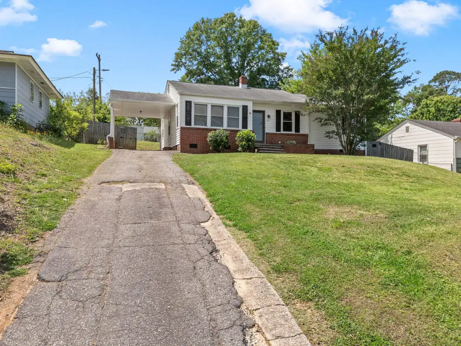 813 Hillwood Ave, Spartanburg, SC 29303 - #2