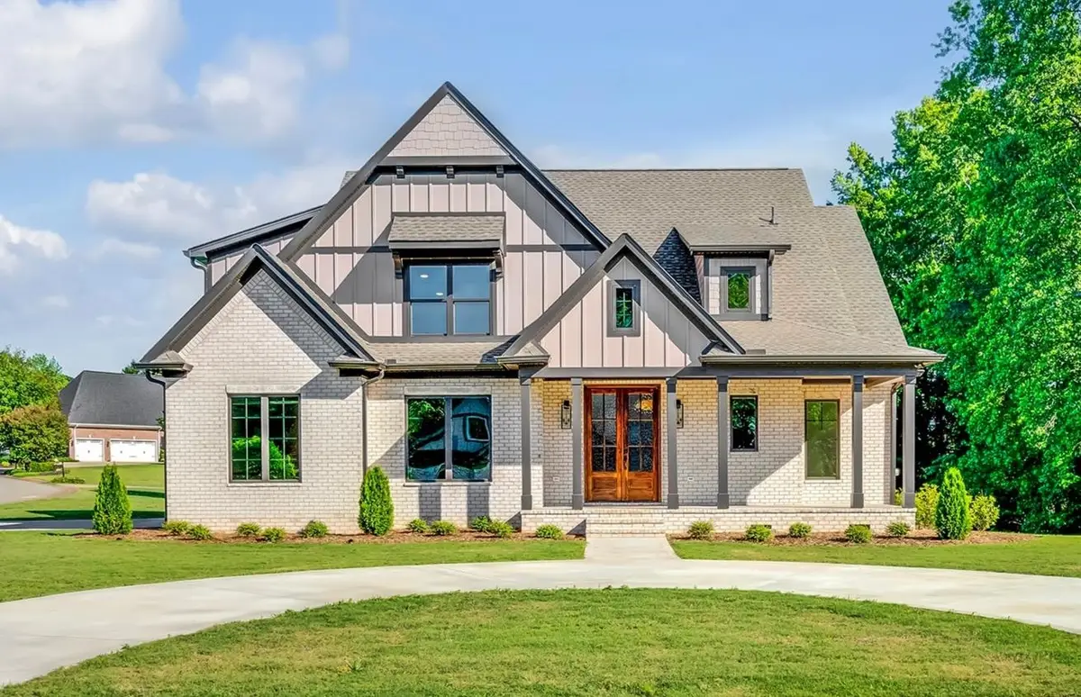 354 S Monterey Drive, Moore, SC 29369 - #1