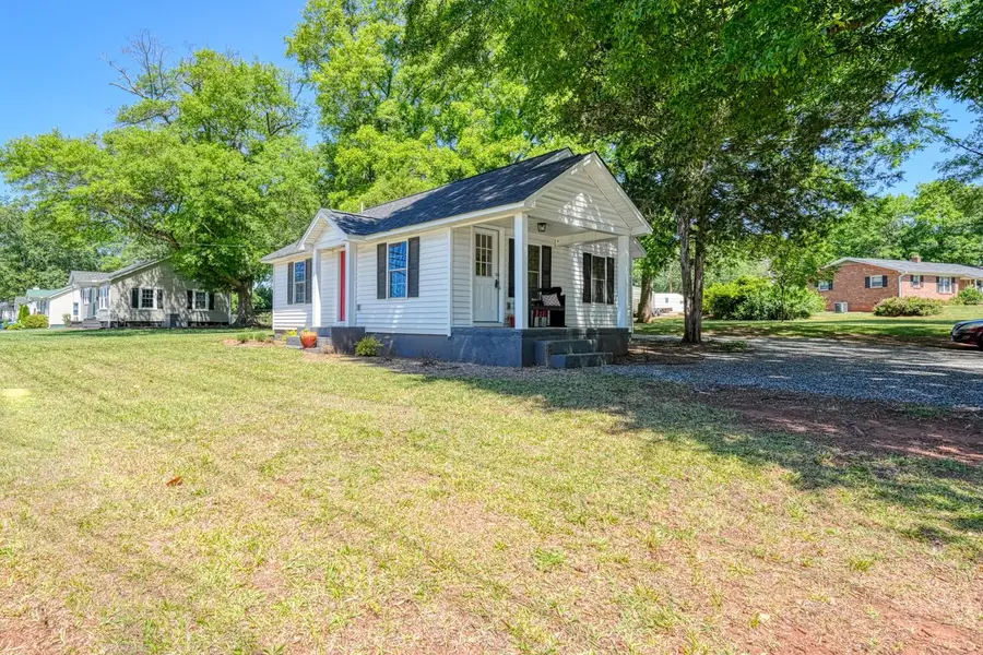 84 N Main Street, Inman, SC 29349 - #2