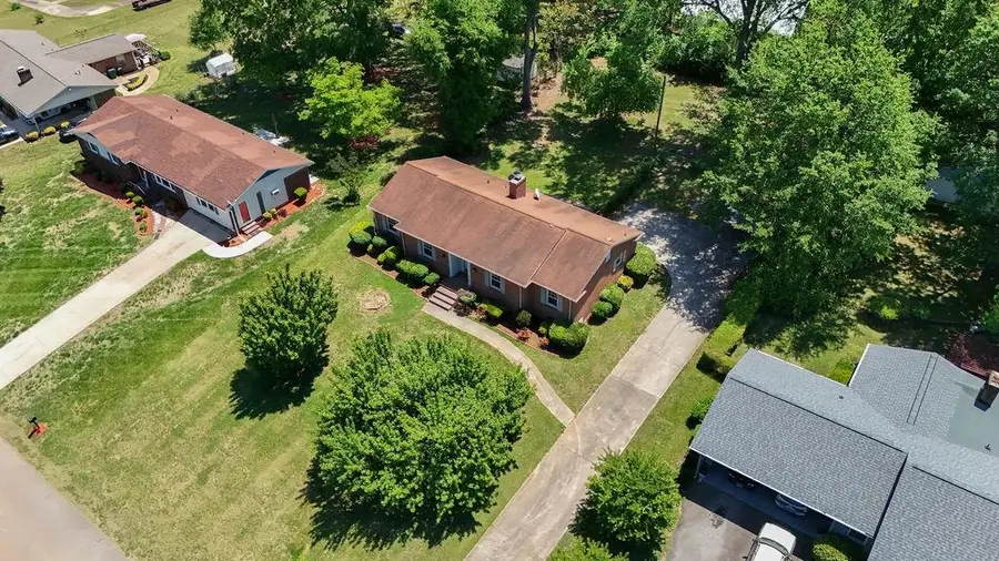 309 Pineridge Dr, Spartanburg, SC 29303 - #2