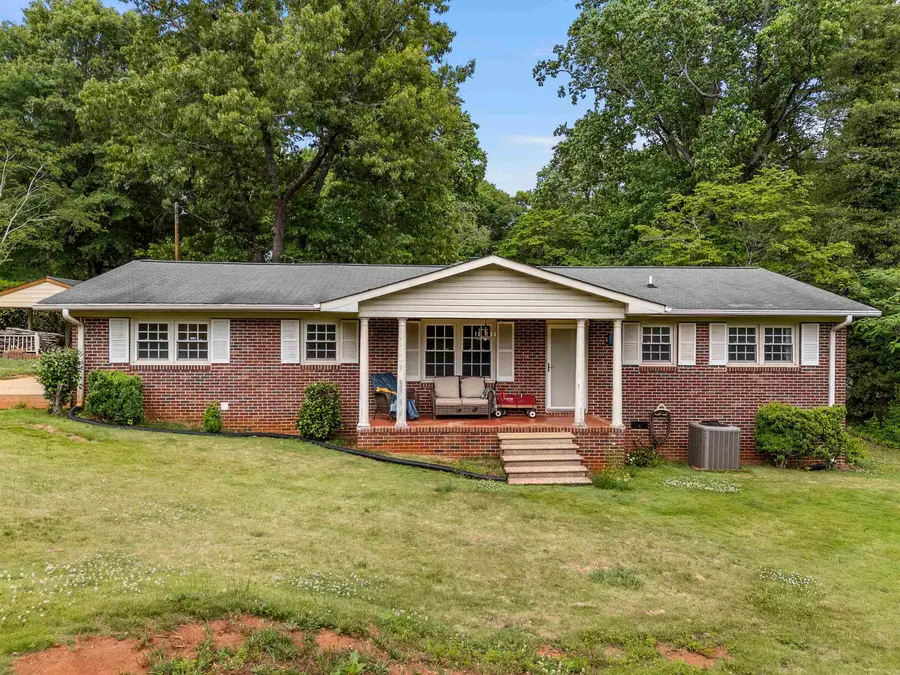 497 Kent Street, Spartanburg, SC 29301 - #2