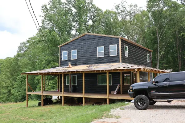 551 S Packs Mountain Road, Taylors, SC 29687-7136