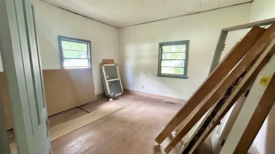 100 Lipscomb Street, Gaffney, SC 29340 - #3