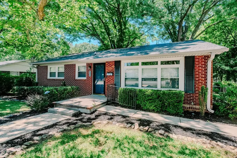 806 Lyman Street, Gaffney, SC 29340 - #2