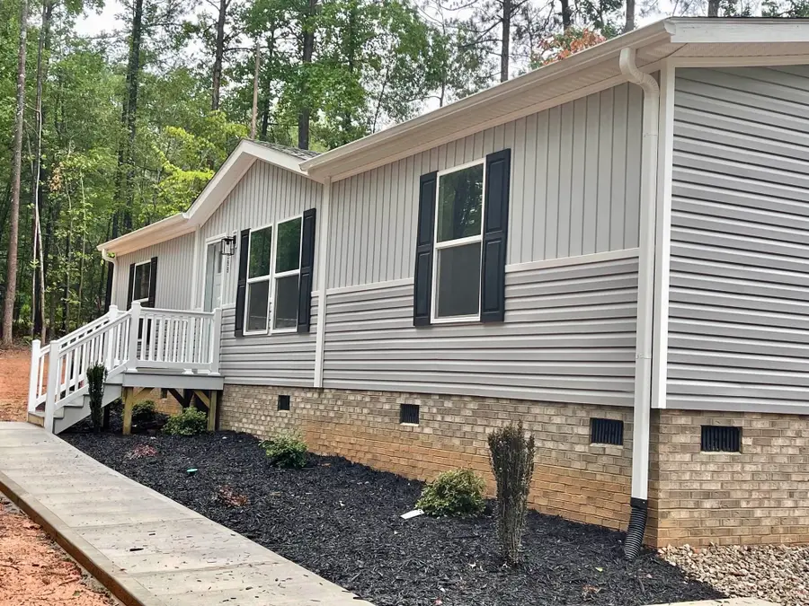 399 Charles Street, Enoree, SC 29335 - #2