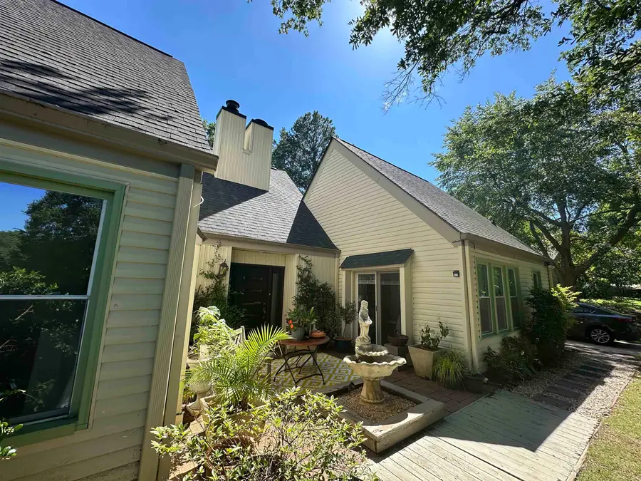221 Saratoga Drive, Greer, SC 29650 - #2