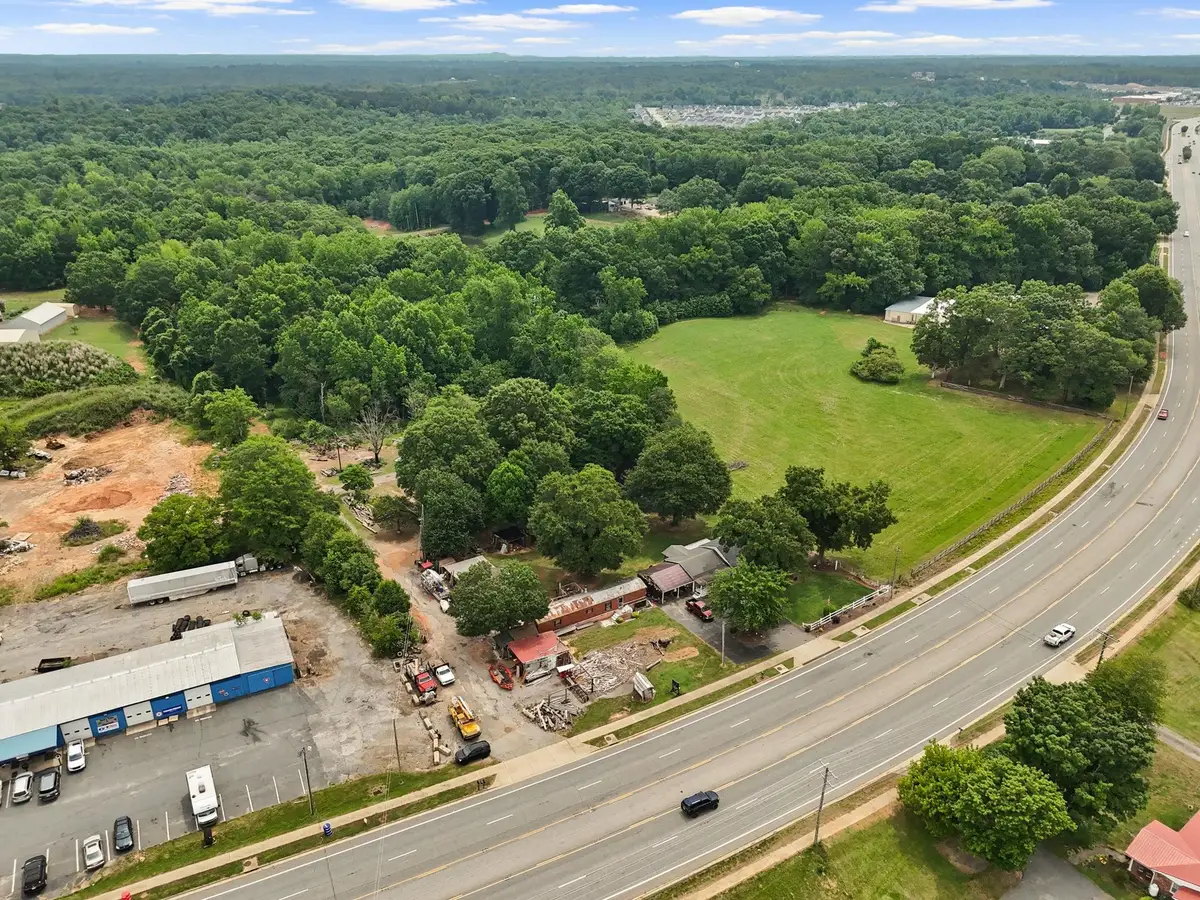 5420 Highway 9, Boiling Springs, SC 29316 - #1