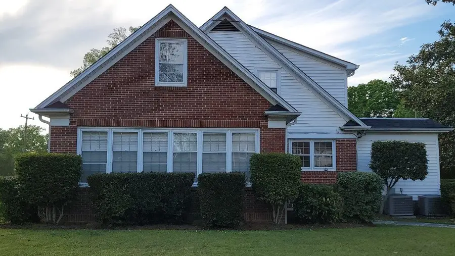 701 Union Street, Gaffney, SC 29340 - #3