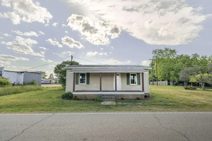 282 Tucapau Road, Wellford, SC 29385 - #3
