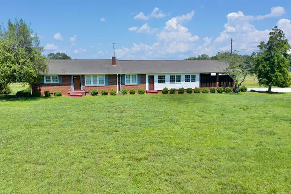 572 Green River Road, Chesnee, SC 29323-9474