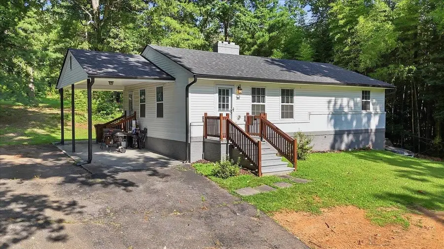 384 Ammons Rd, Spartanburg, SC 29306 - #2