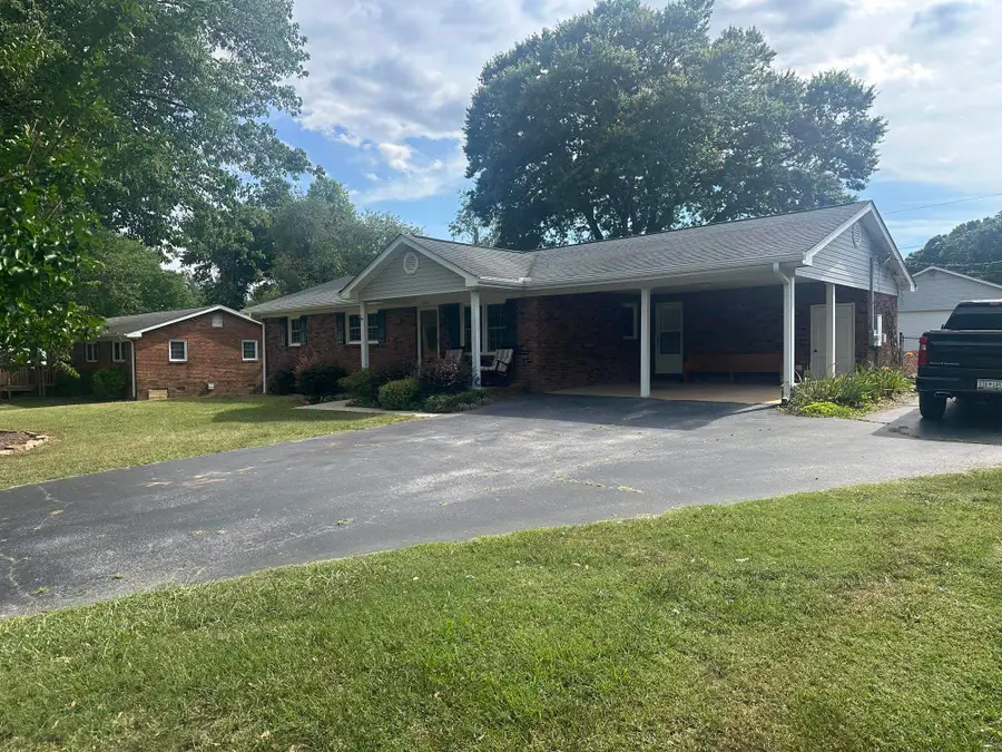 223 Blalock Road, Boiling Springs, SC 29316 - #2