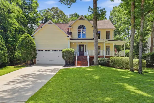 3 Cutting Horse Court, Simpsonville, SC 29680