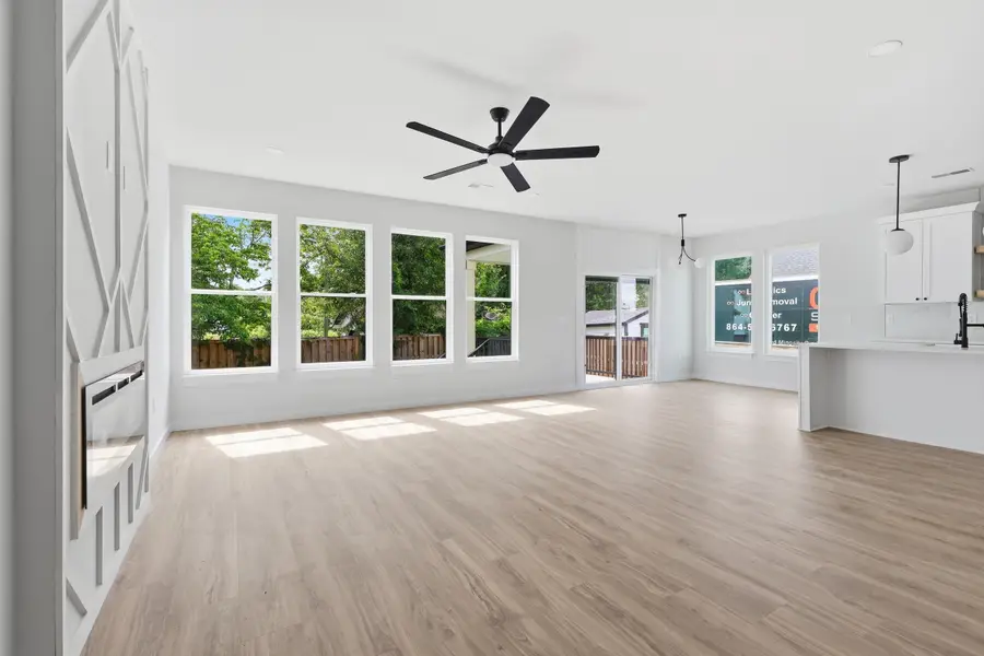 201 Earl Street, Greer, SC 29651 - #3