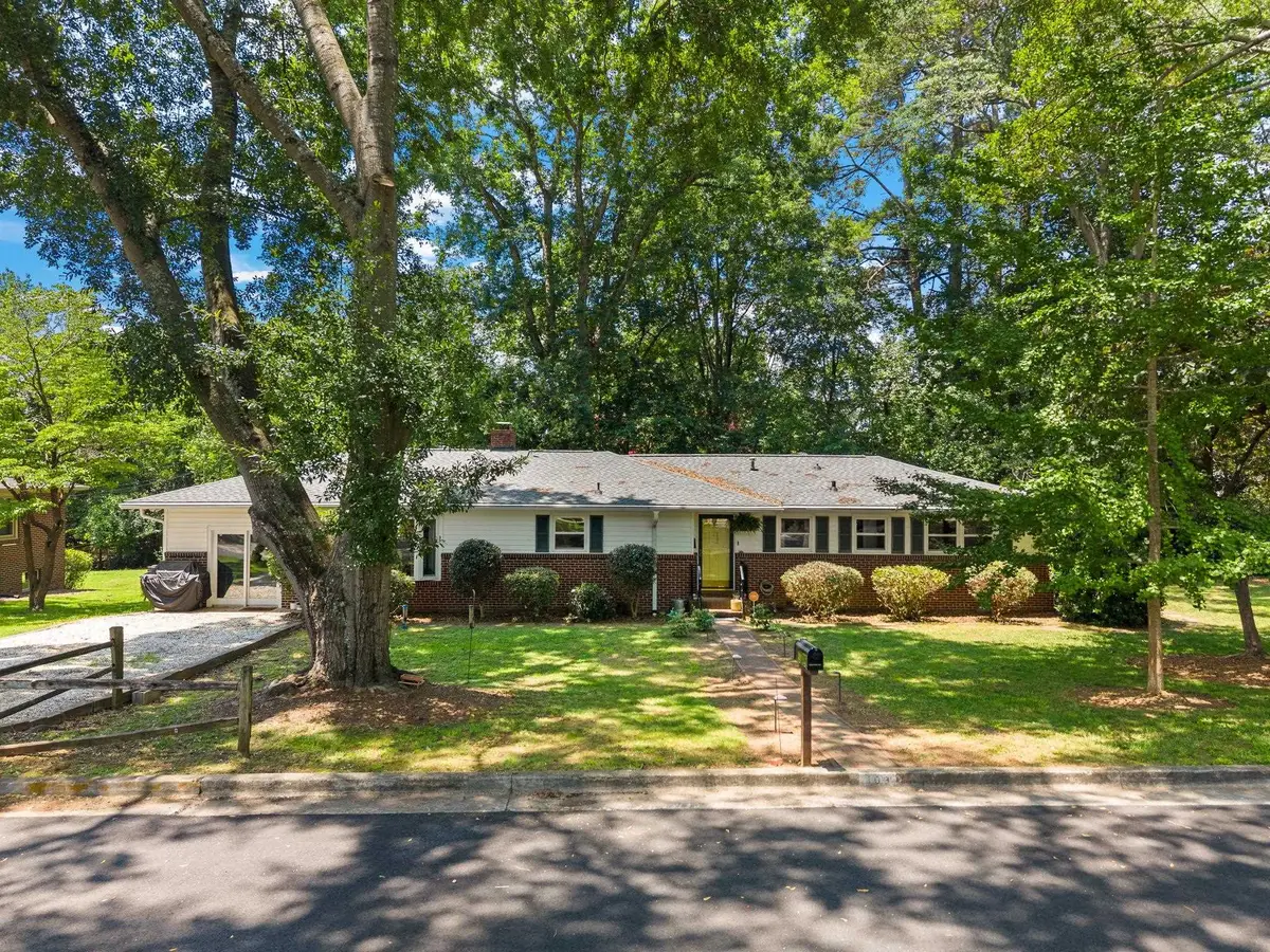 109 Kent Place, Spartanburg, SC 29307-2932 - #1