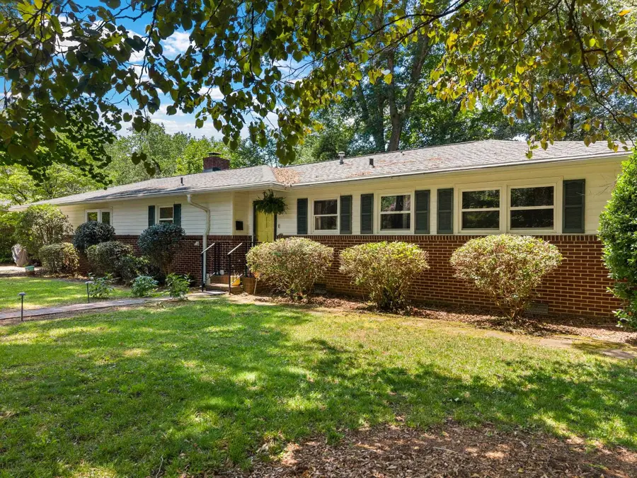 109 Kent Place, Spartanburg, SC 29307-2932 - #3