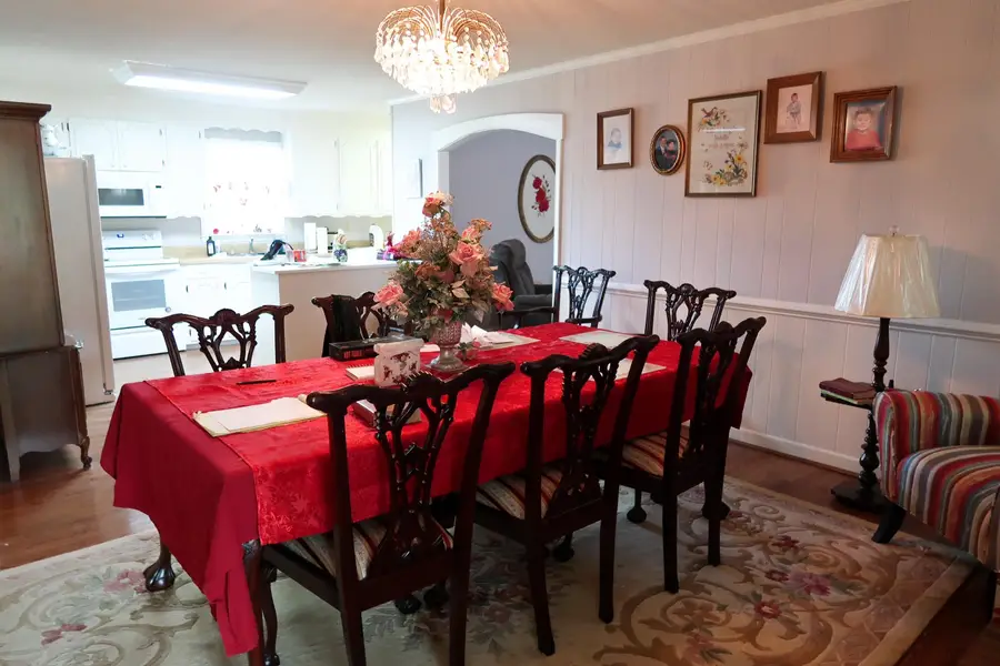 500 W Rutherford Street, Landrum, SC 29356 - #3