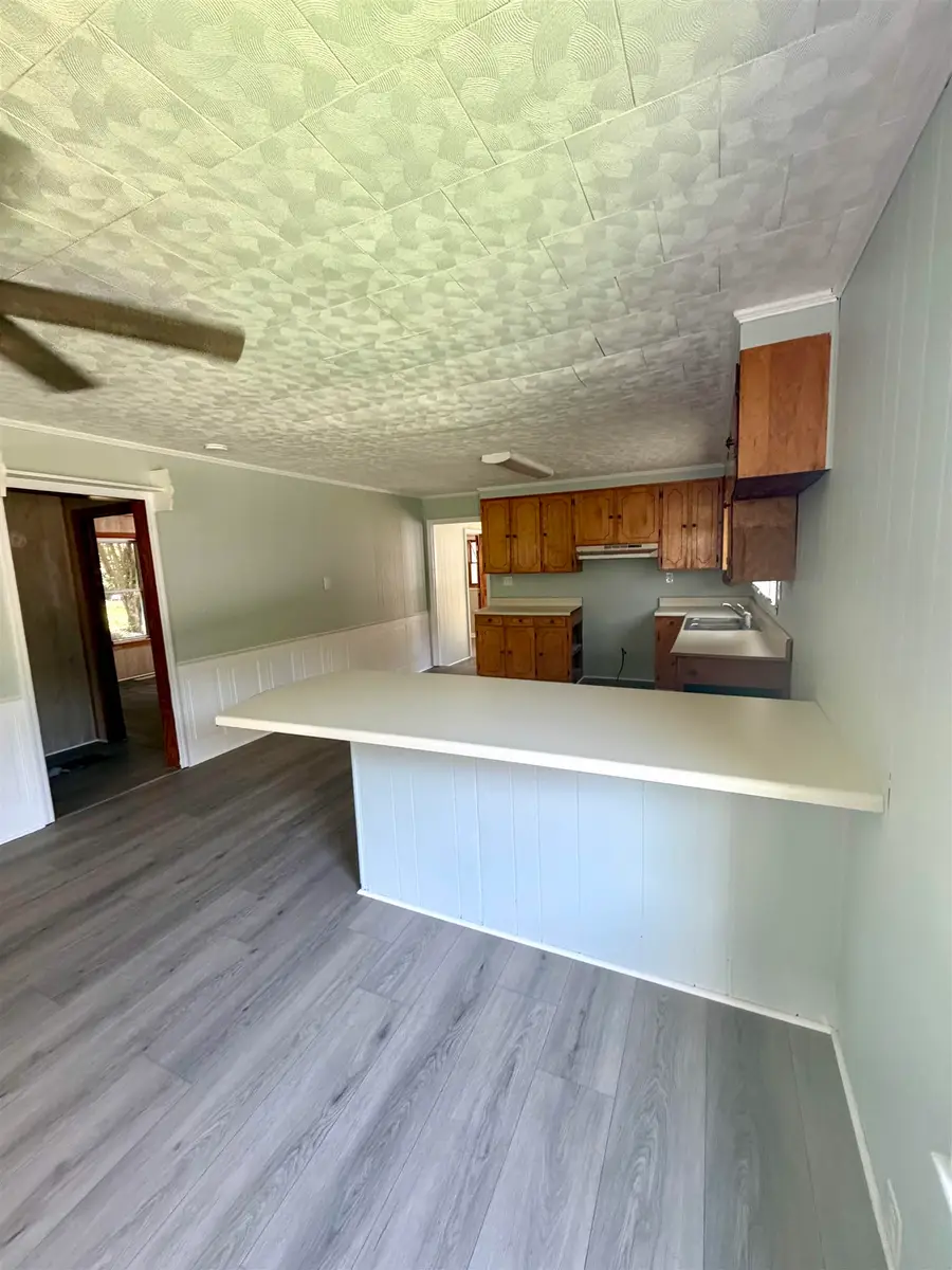 415 Willow Street, Gaffney, SC 29340 - #3