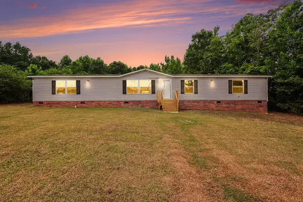 205 Dillon Street, Chesnee, SC 29323