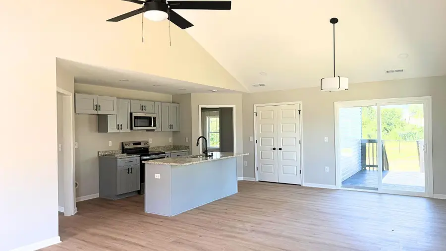 160 Ridge Street, Spartanburg, SC 29303 - #3