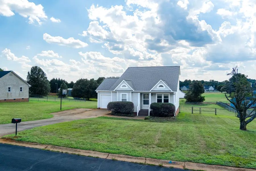 215 Upland View Drive, Boiling Springs, SC 29316 - #2