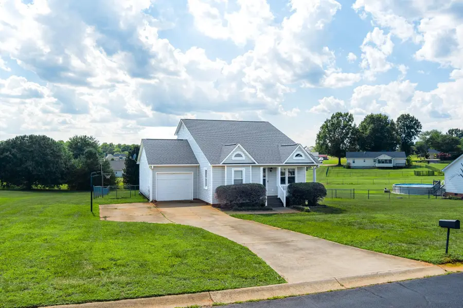 215 Upland View Drive, Boiling Springs, SC 29316 - #3