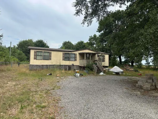 131 Horseshoe Circle, Chesnee, SC 29323