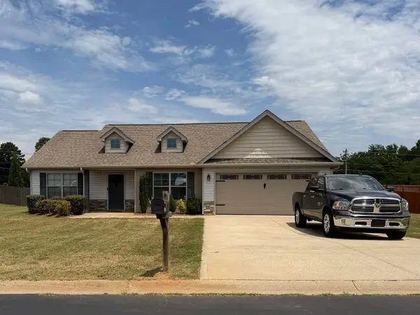111 Manor House Lane, Chesnee, SC 29323-8237
