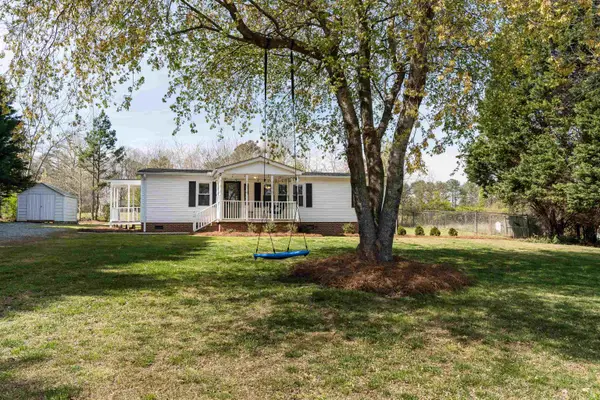 215 Lake Front Road, Inman, SC 29349