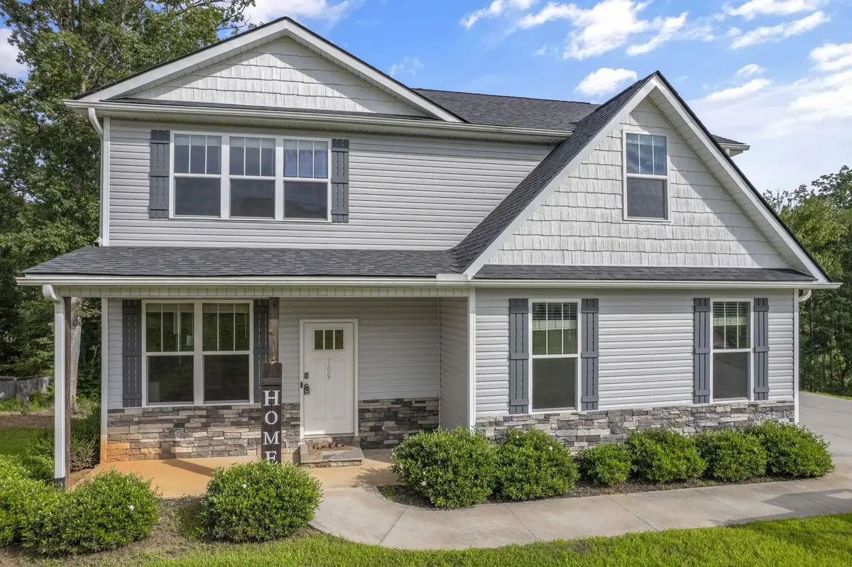 109 Lyman Lake Rd, Lyman, SC 29365 - #1