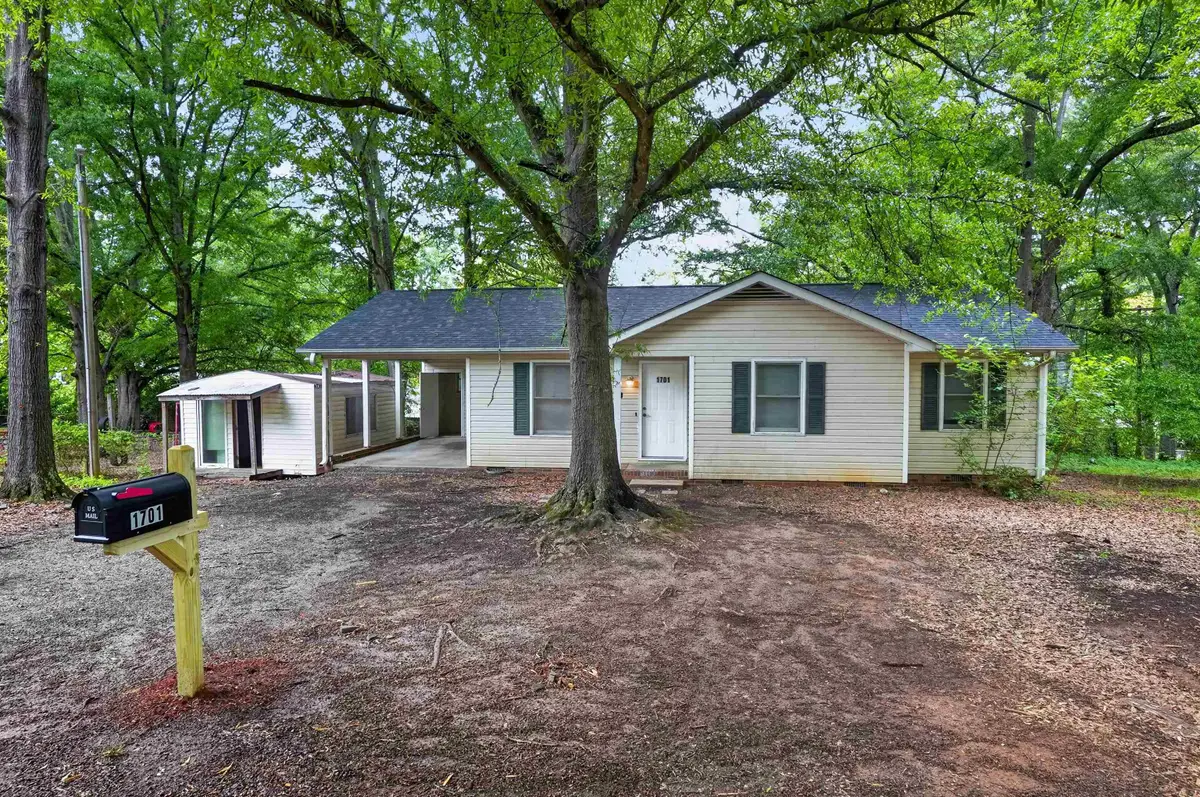 1701 Lyndon Ave, Anderson, SC 29624 - #1