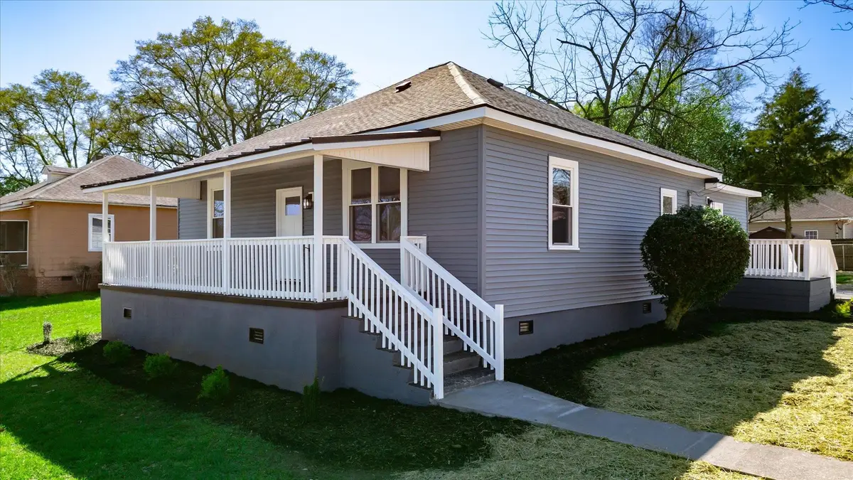 20 4th Avenue, Greenville, SC 29611 - #1
