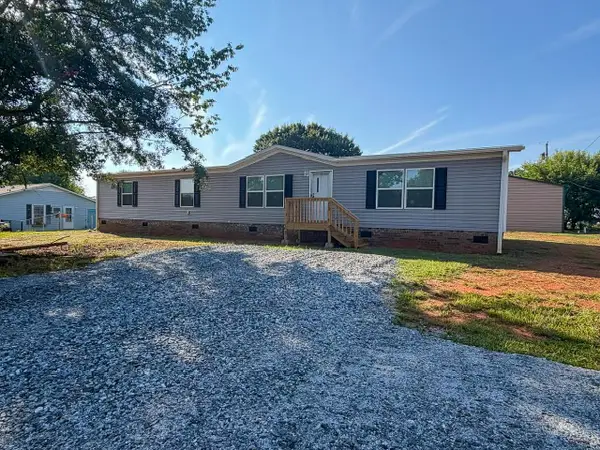 210 Thompson Road, Chesnee, SC 29323