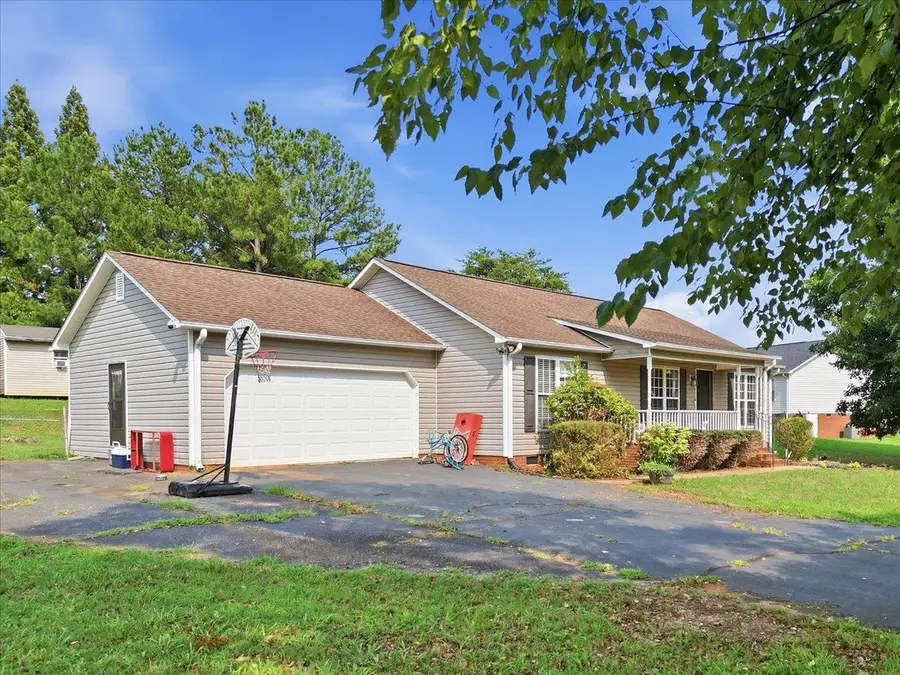 113 Beaver Creek Drive, Chesnee, SC 29323 - #2
