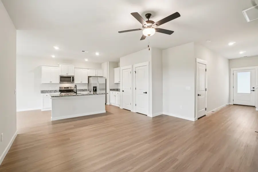 431 West Claywalk Road, Woodruff, SC 29388 - #3