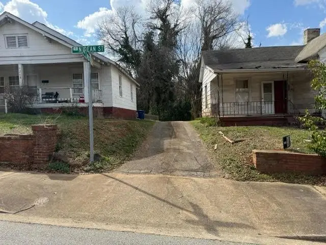 170 Lewis St, Spartanburg, SC 29302 - #2
