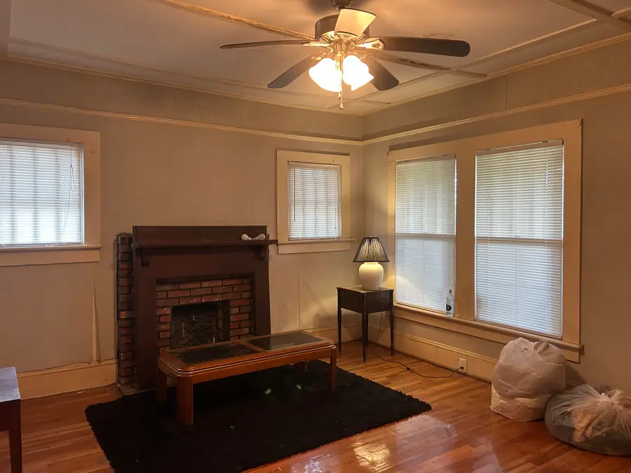 28 E Main Street, Inman, SC 29349 - #2