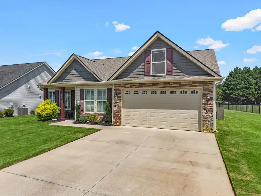 818 Ashton Ridge Road, Inman, SC 29349 - #3
