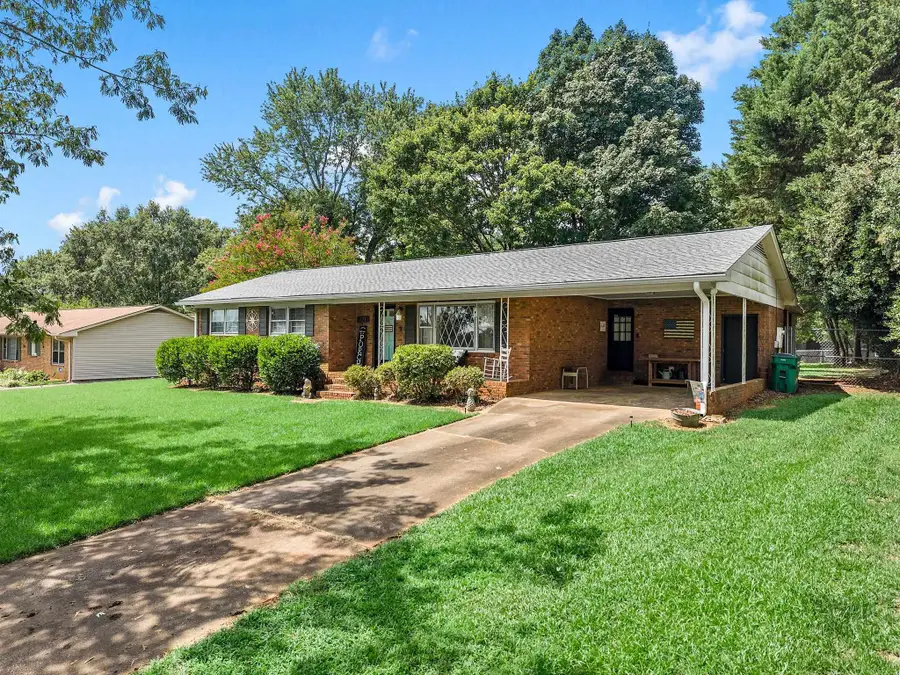 227 Ferndale Drive, Boiling Springs, SC 29316 - #3