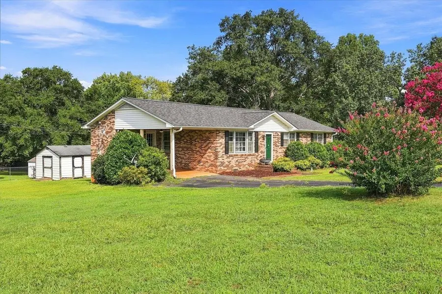 701 Alberta Avenue, Boiling Springs, SC 29316 - #2