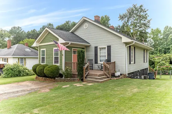 109 Lawrence Street, Lyman, SC 29365-1626