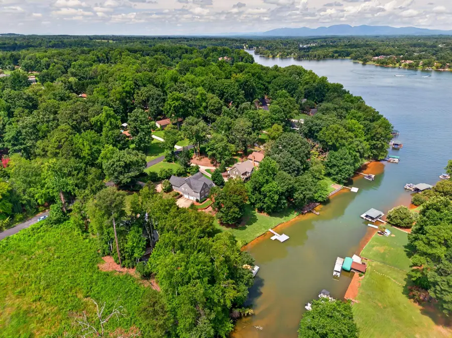 110 Lake Bowen Dr Drive, Inman, SC 29349 - #3