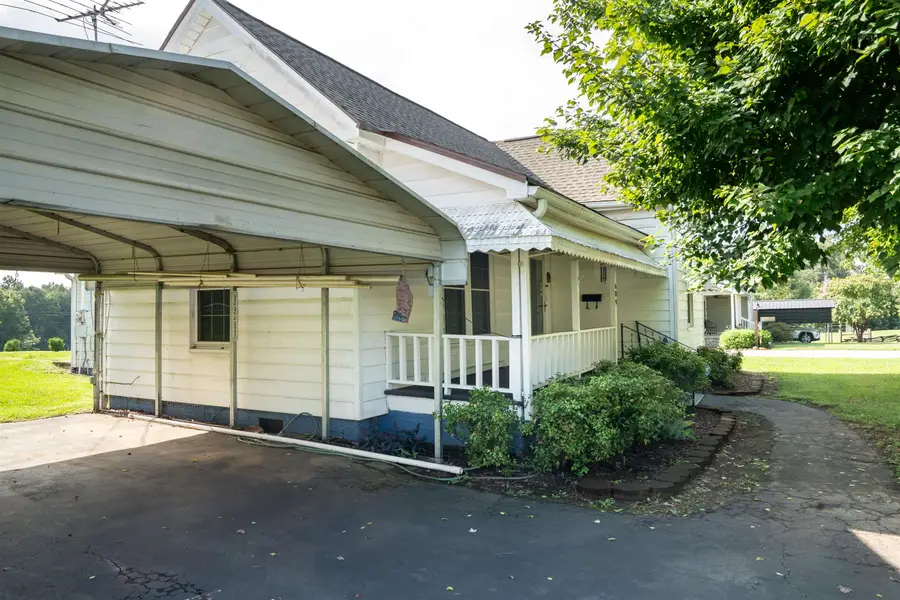 609 S Georgia Avenue, Chesnee, SC 29323 - #2