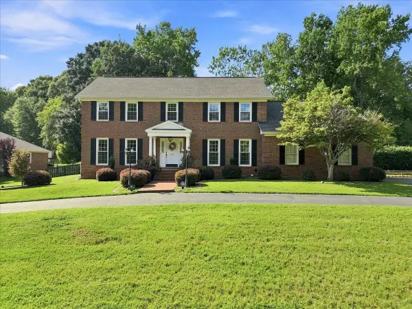 410 Thornhill Drive, Spartanburg, SC 29301