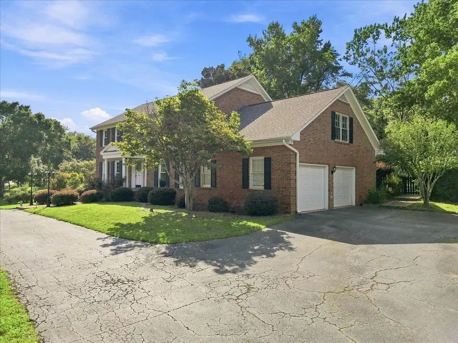 410 Thornhill Drive, Spartanburg, SC 29301 - #3